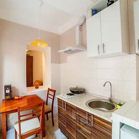 студия рядом с горсадом * Odessza