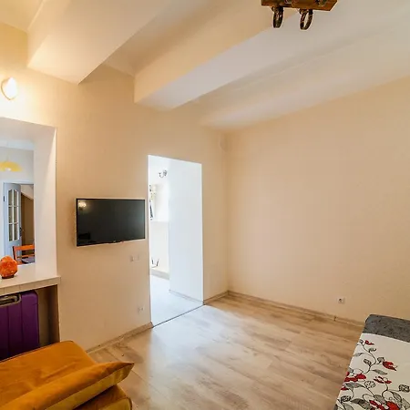 Apartament студия рядом с горсадом
