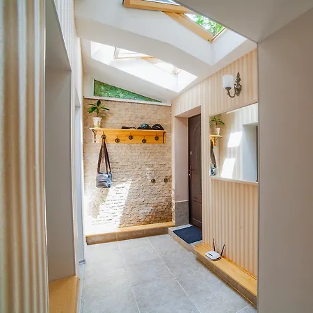 студия рядом с горсадом Apartment